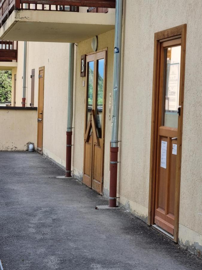 Appartement Étoilé: Ski-In Comfort with Free Wi-Fi Saint-Sorlin-d'Arves Exterior photo